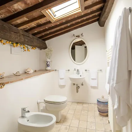 Duomo Prestige House Appartement *